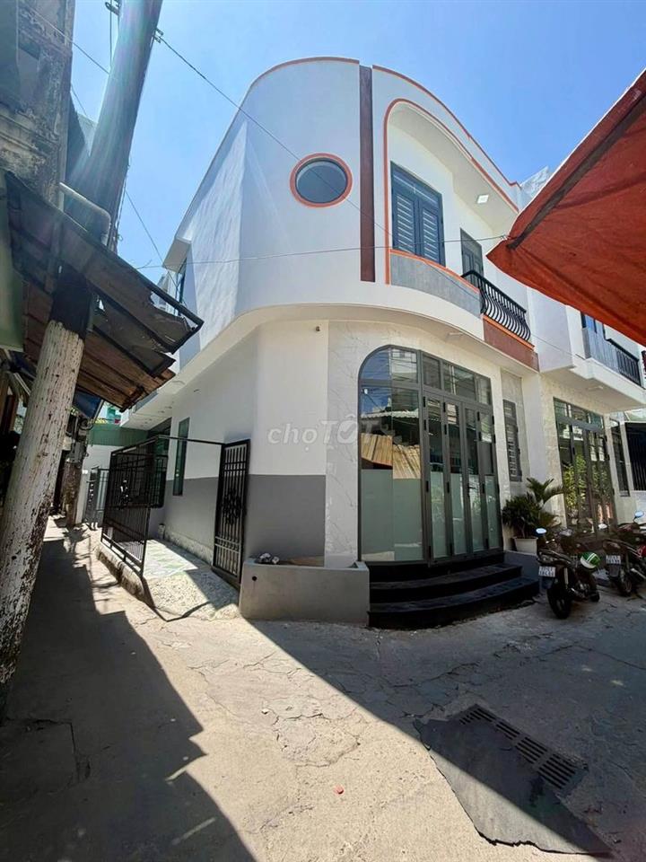 BÁN NHÀ GÓC CUA HẺM HUỲNH THÚC KHÁNG KV CHỢ ĐẦM QUY NHƠN