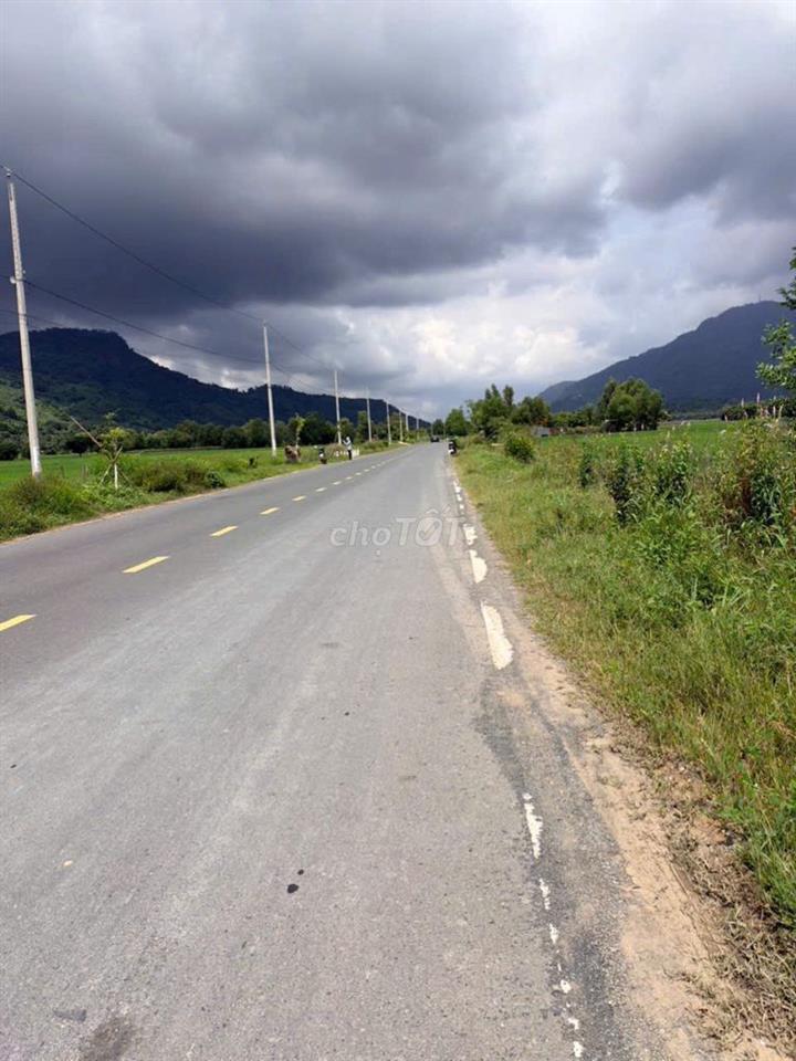 Tôi chủ đất muốn bán gấp