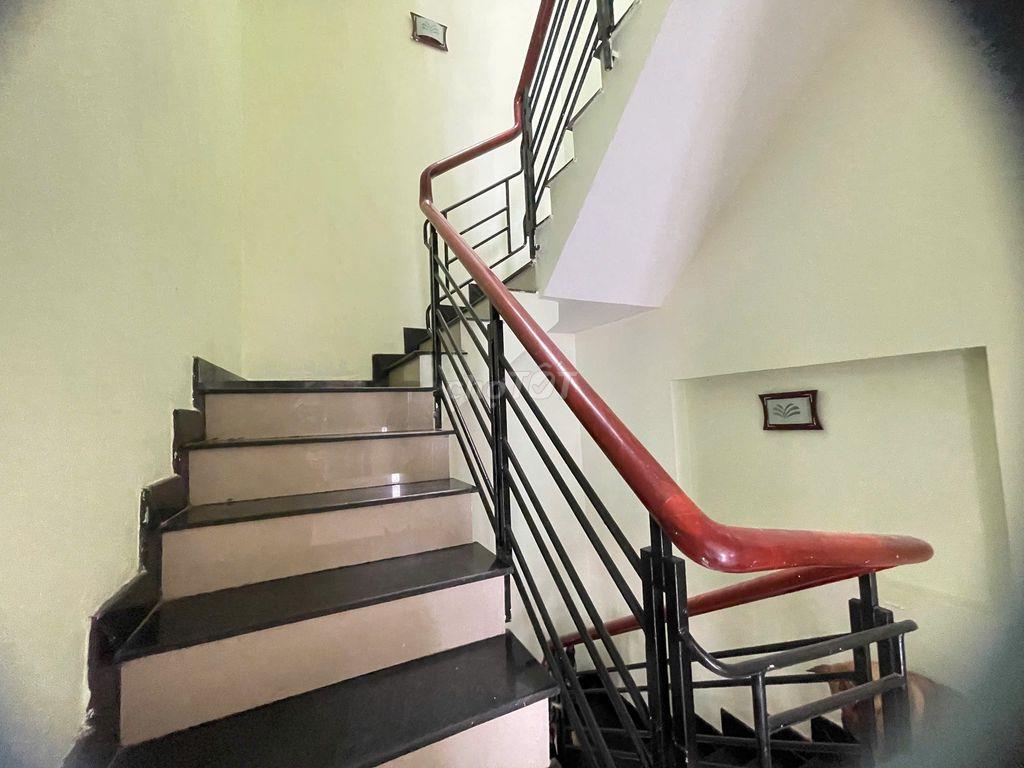 Nhà đẹp dễ kinh doanh 