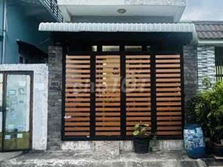 Bán nhà 1 trệt, 1 lầu và 5 phòng trọ