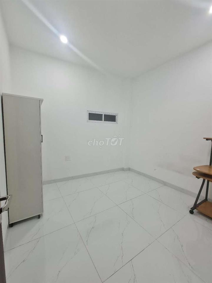 Phòng 14m2 Hải Châu gần Đống Đa