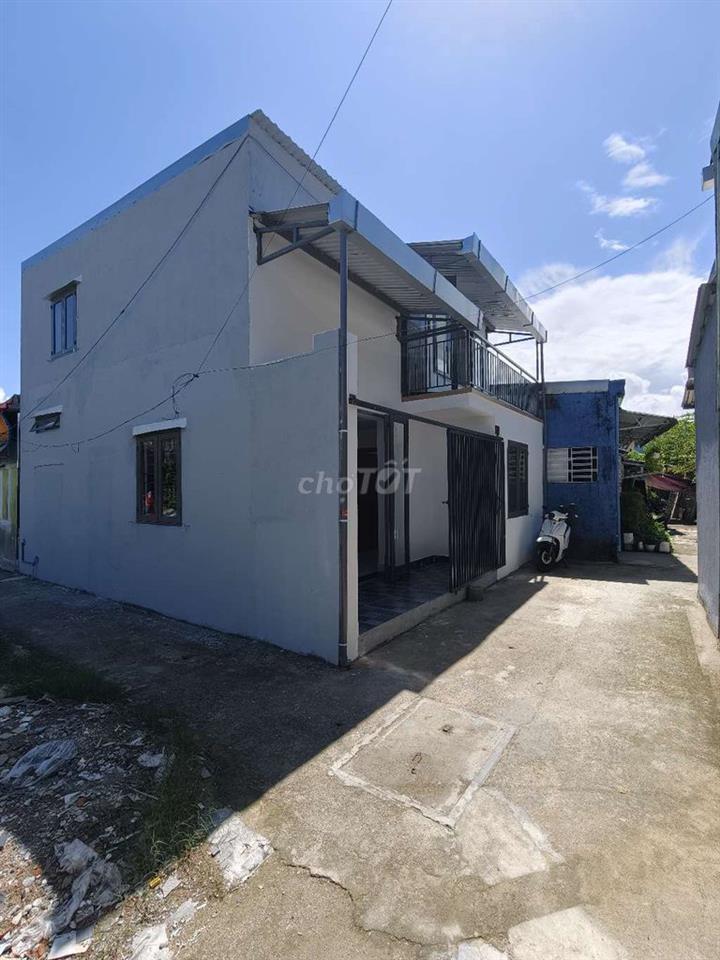 nhà kiệt oto 09 tôn đản 