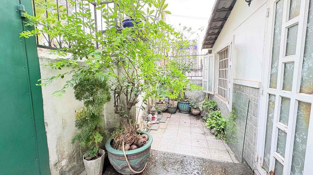 NHÀ MẶT TIỀN ĐANG CHO THUÊ CẦN BÁN