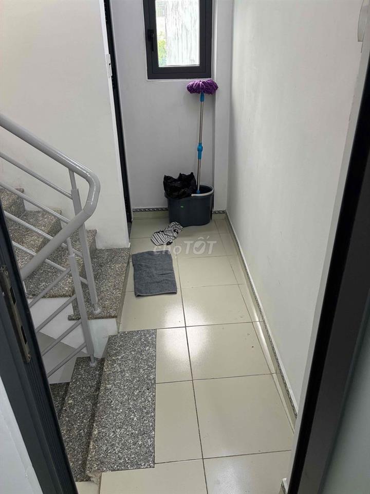 🏡 CHO THUÊ PHÒNG MỚI XÂY 5,5 TRIỆU/THÁNG – BAN CÔNG RIÊNG, MÁY LẠNH MỚ