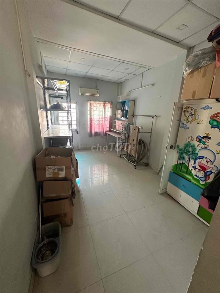 Bán nhà Mặt Tiền 3 tháng 2