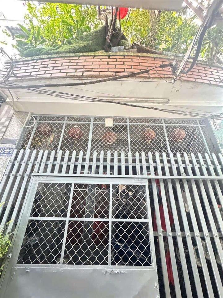 Chính chủ cần bán nhà hướng Đông Nam, đường Tám Danh, khu an ninh