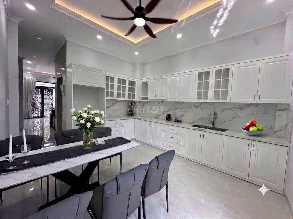 🏡 NHÀ ĐẸP PHƯỜNG HIỆP BÌNH – 1 TRỆT 3 LẦU – CÓ THANG MÁY – 4PN – 5WC