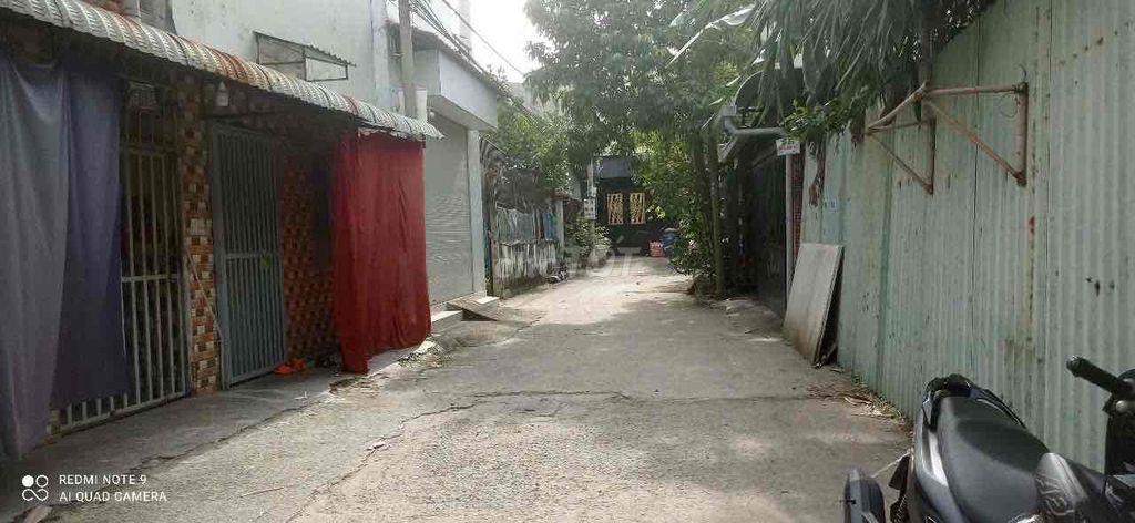 Đất chính chủ có sẵn 6 phòng trọ