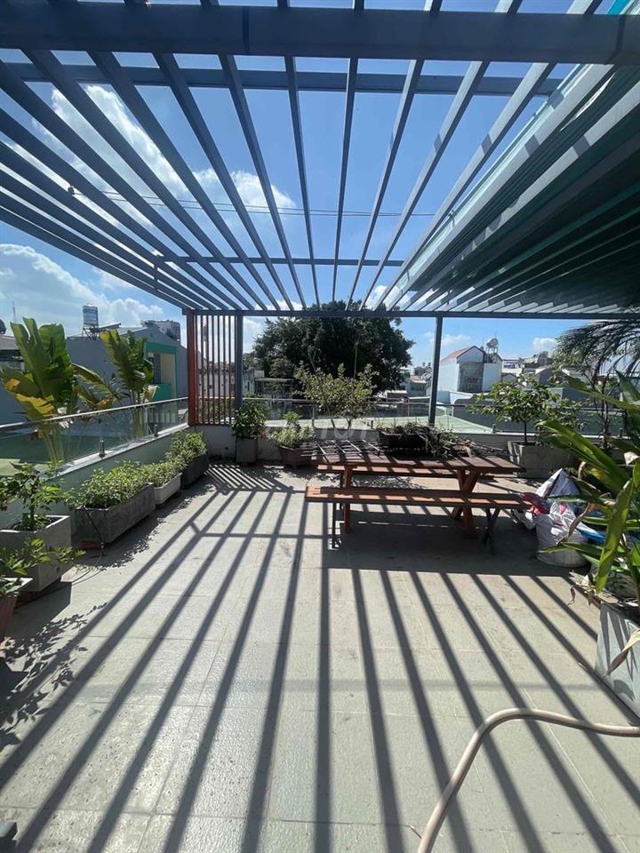 BÁN VILLA SÂN VƯỜN – GIÁ 8,9 TỶ  🌿 Diện tích: 260 m² – Full thổ cư 🚗 H
