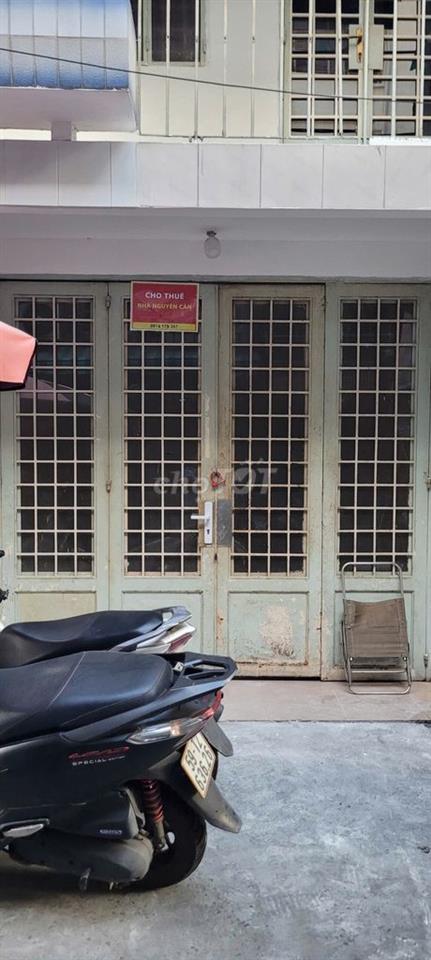 Nhà hẽm 8m trung tâm q1, kinh doanh sầm uất