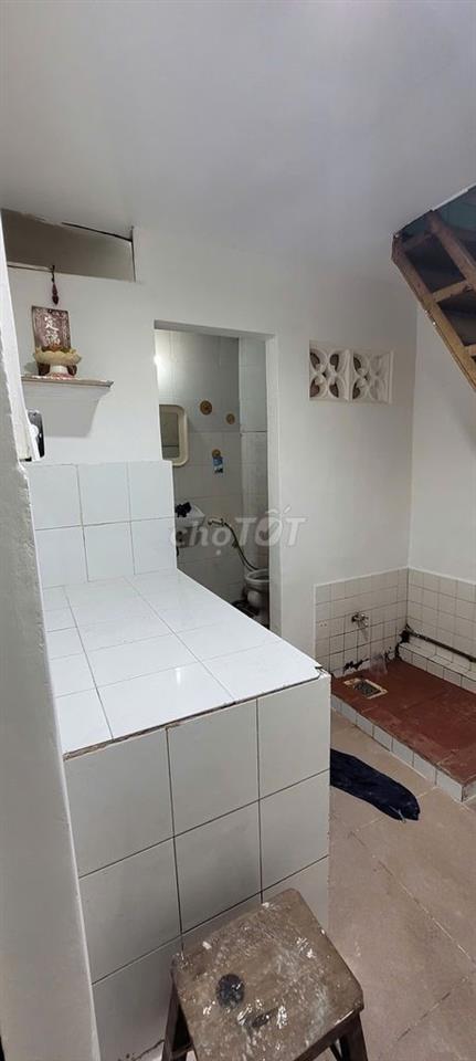 Nhà hẽm 8m trung tâm q1, kinh doanh sầm uất