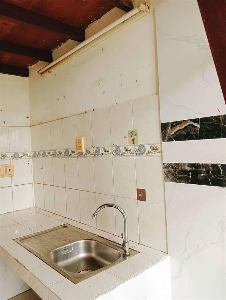 CHO THUÊ PHÒNG MỚI ĐẸP TRONG BIỆT THỰ, XE HƠI VÀO TẬN CỬA, GIỜ TỰ DO