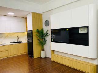 Bán chung cư Huỳnh Văn Chính - 45m2, 2PN giá 2,15 tỷ