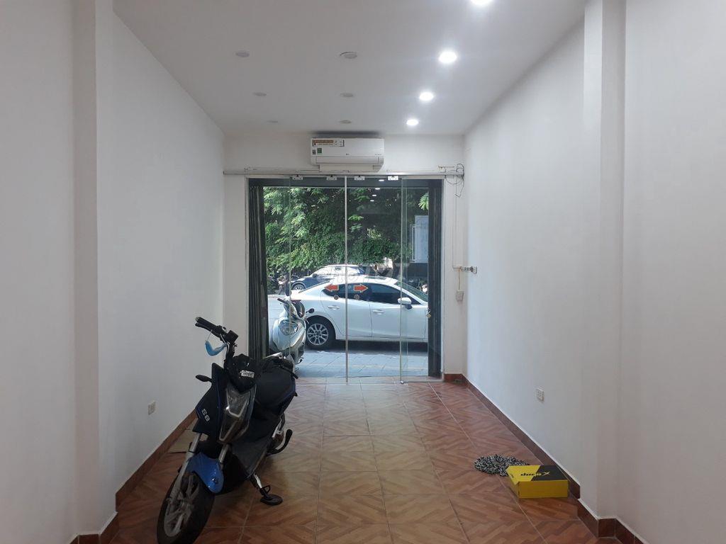 Cho thuê tầng 1 phố Trần Đại Nghĩa, Ph. Bách Khoa, HBT, Hà Nội (50M2)