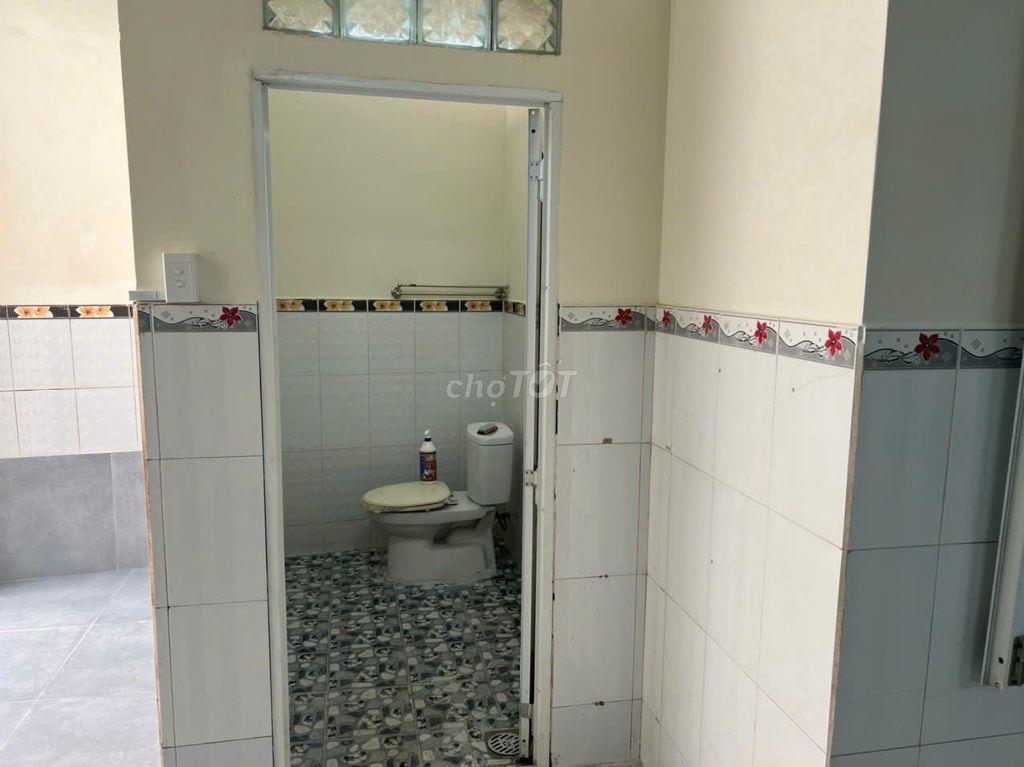 BÁN NHÀ MỚI HẺM ÂU CƠ, QUẬN 11 – GẦN ĐẦM SEN – NGANG 8M HIẾM CÓ