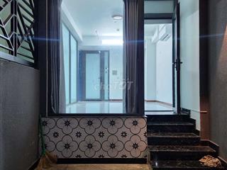 Cho thuê phòng trệt mặt tiền
