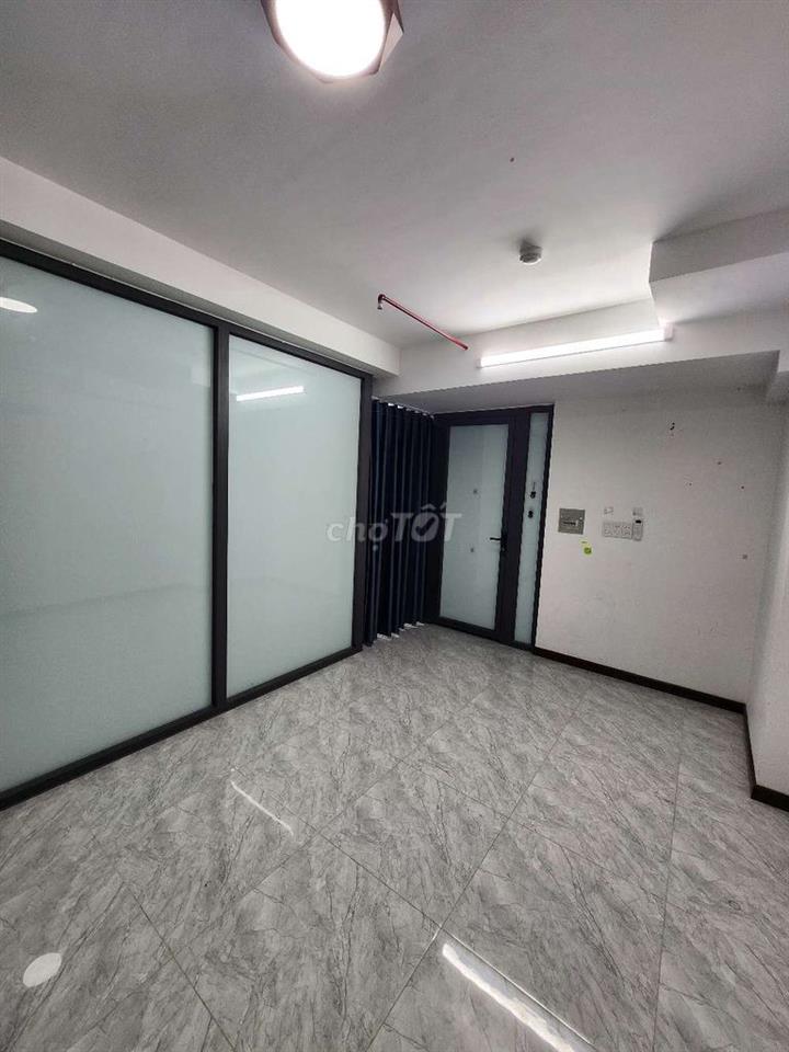 Cho thuê phòng trệt mặt tiền