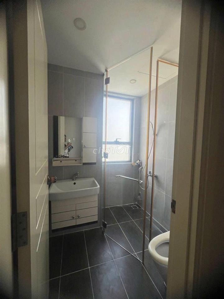 Ruby Garden- 3PN sẵn nội thất giá 9 tr/th 96m2 có ban công