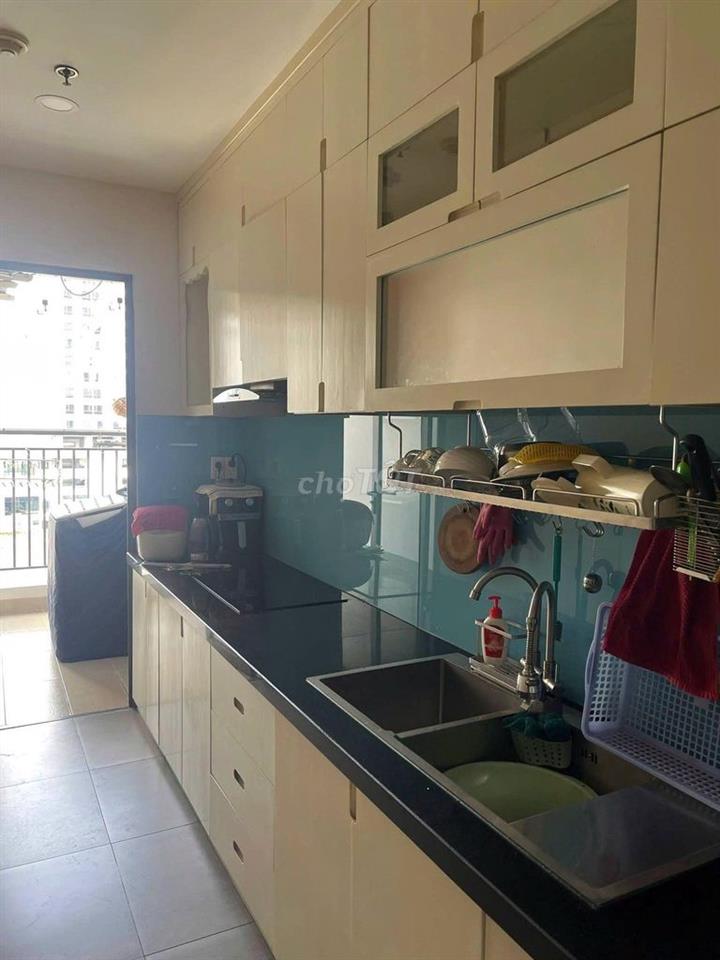 Ruby Garden- 3PN sẵn nội thất giá 9 tr/th 96m2 có ban công