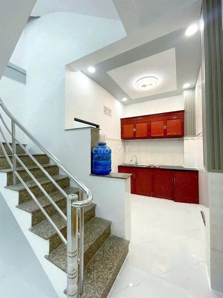 nhà nguyên căn hẻm 51 Trần Thị Trọng - 1 trệt 2 lầu 3PN.: 15tr/tháng
