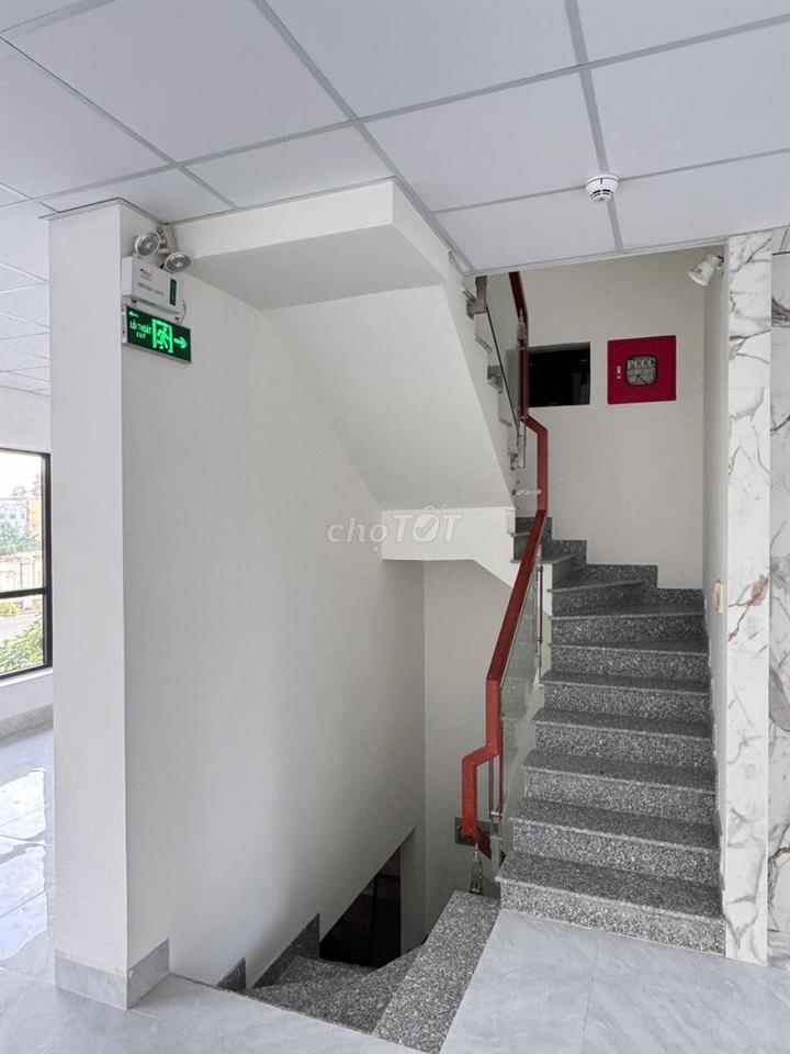 VĂN PHÒNG 2 MẶT TIỀN ĐƯỜNG C12 -  NGAY NHÀ GA T3 TÂN SƠN NHẤT