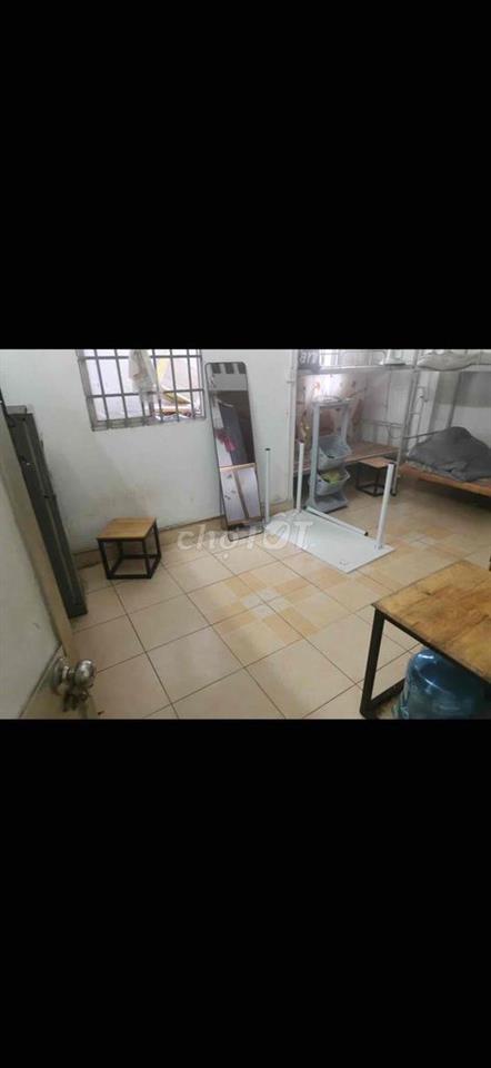 Ghép 1 Nữ - Phòng Rộng - FULL nội thất