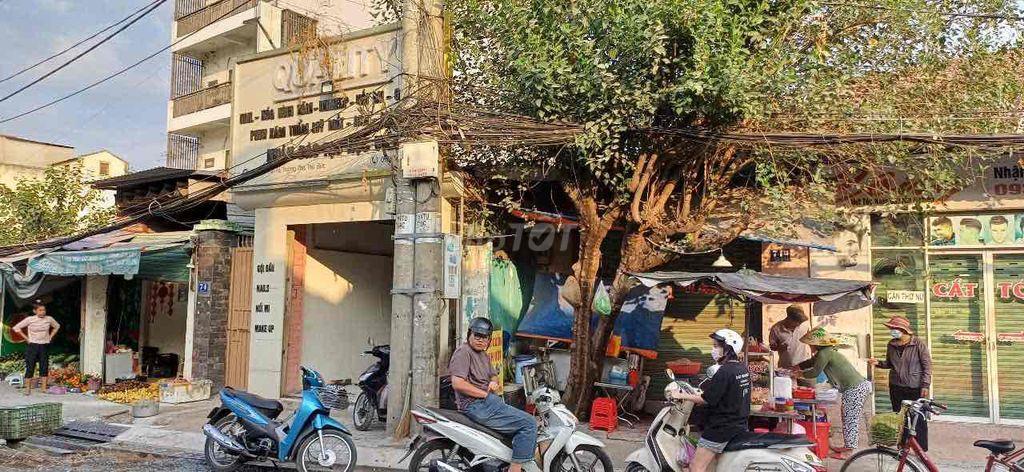 Mặt bằng 200 m2 chợ Thủ Đức.