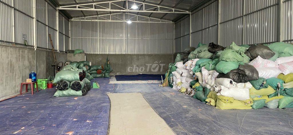 Cho thuê kho đường xe Container, 10 x30m, giá 18tr