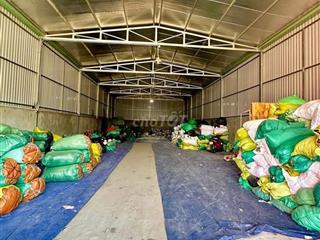 Cho thuê kho đường xe Container, 10 x30m, giá 18tr