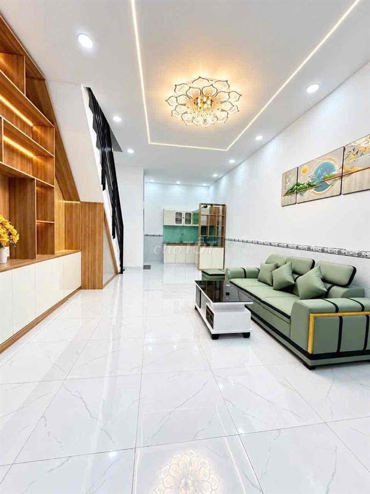 bán nhà 1 trệt 1 lầu 1/ Thạnh Lộc 41