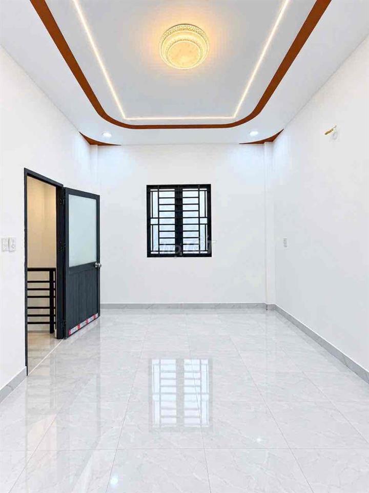 bán nhà 1 trệt 1 lầu 1/ Thạnh Lộc 41
