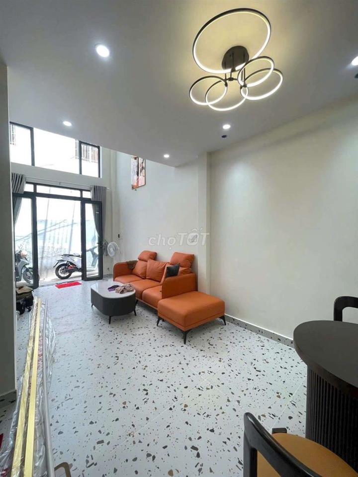 Nhà mới sát mặt tiền đường Tân Quý gần chợ Tân Hương