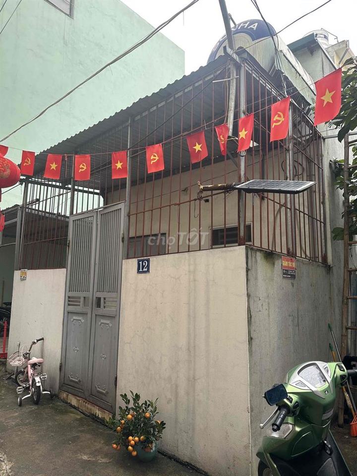 Nhà 50m đủ công năng, 2 tầng, ô tô đỗ cửa