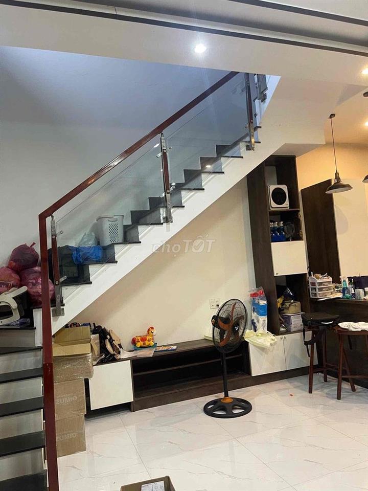 Chính chủ cần bán nhà 2 tầng đẹp Hoà xuân Đà Nẵng