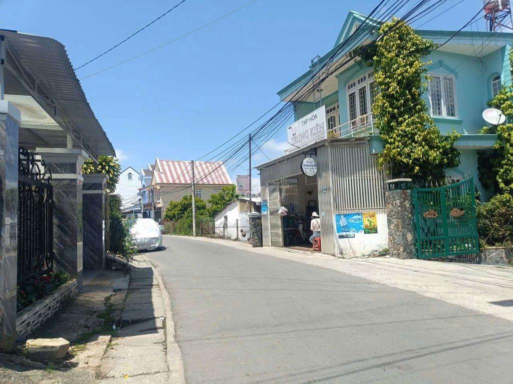 Bán 300m2 đất Đường Phạm Hồng Thái,  Thành phố Đà Lạt.