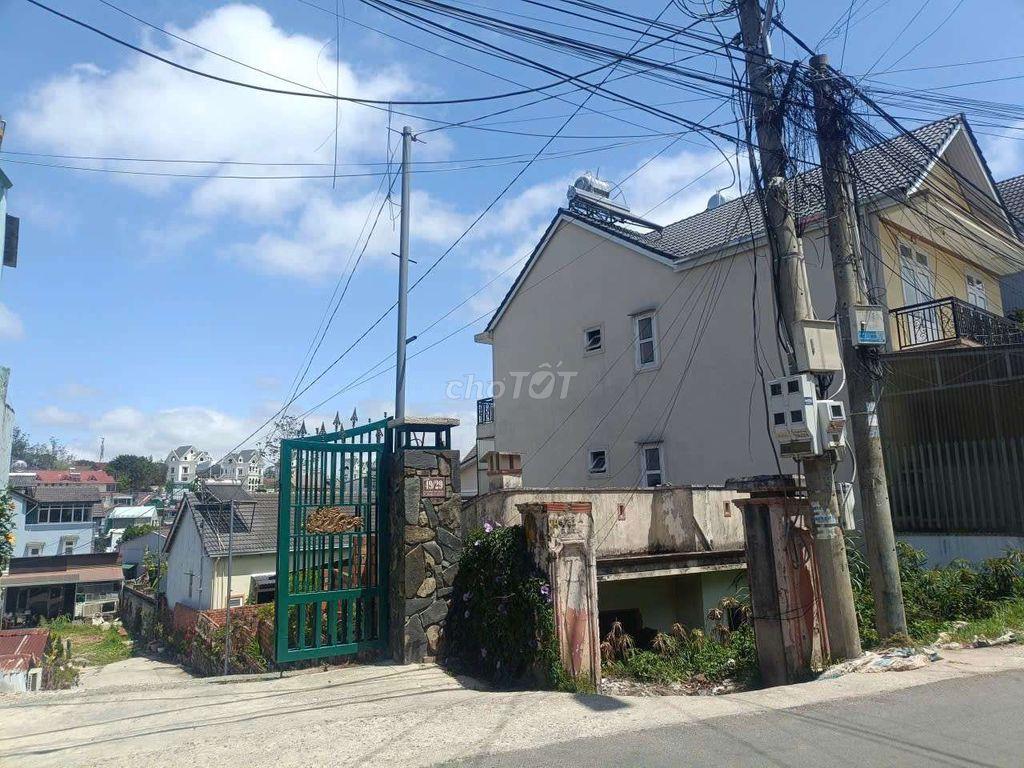 Bán 300m2 đất Đường Phạm Hồng Thái,  Thành phố Đà Lạt.