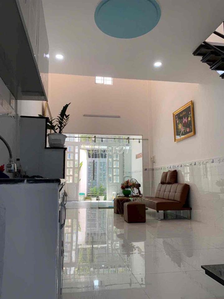 Nhà hiện hữu 2010 cần bán giá hữu nghị