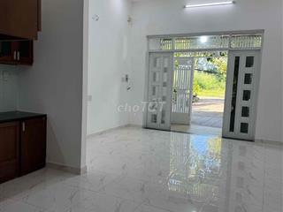 Cho thuê nhà nguyên căn, đường xe hơi, 2pn