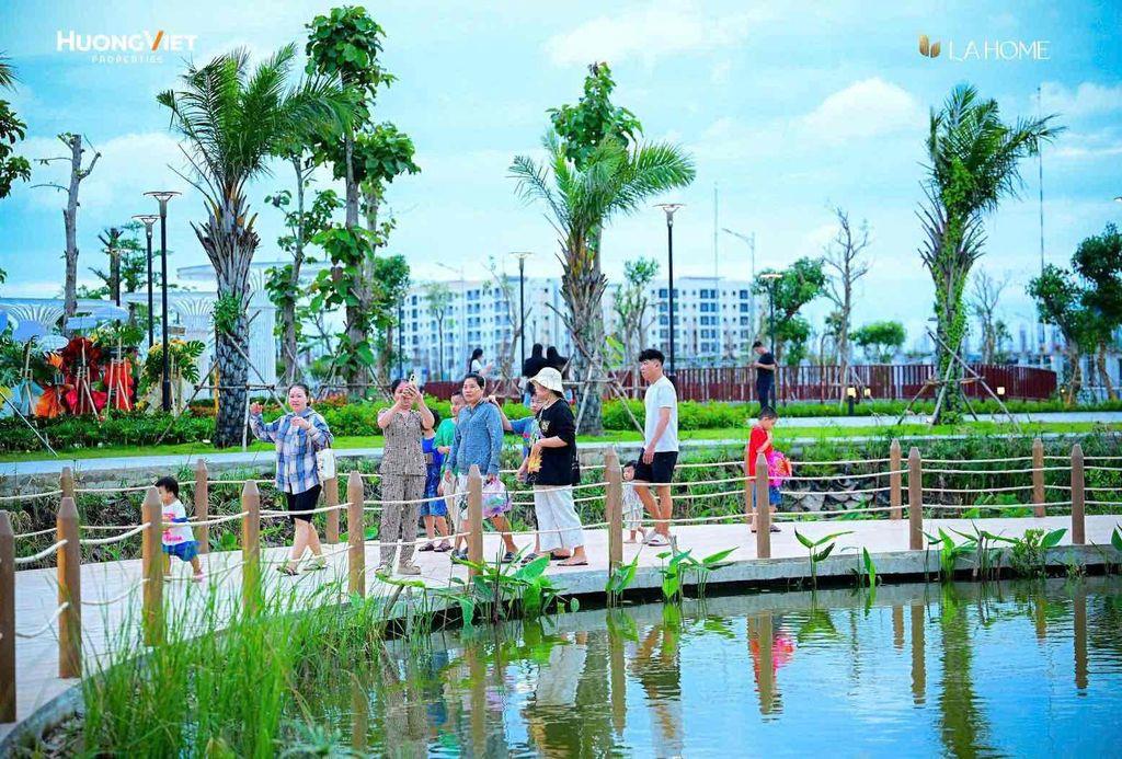 NOXH 2PN 1WC 813tr, trả 245tr nhận nhà. Vay 70% lãi suất 5.4%/năm.