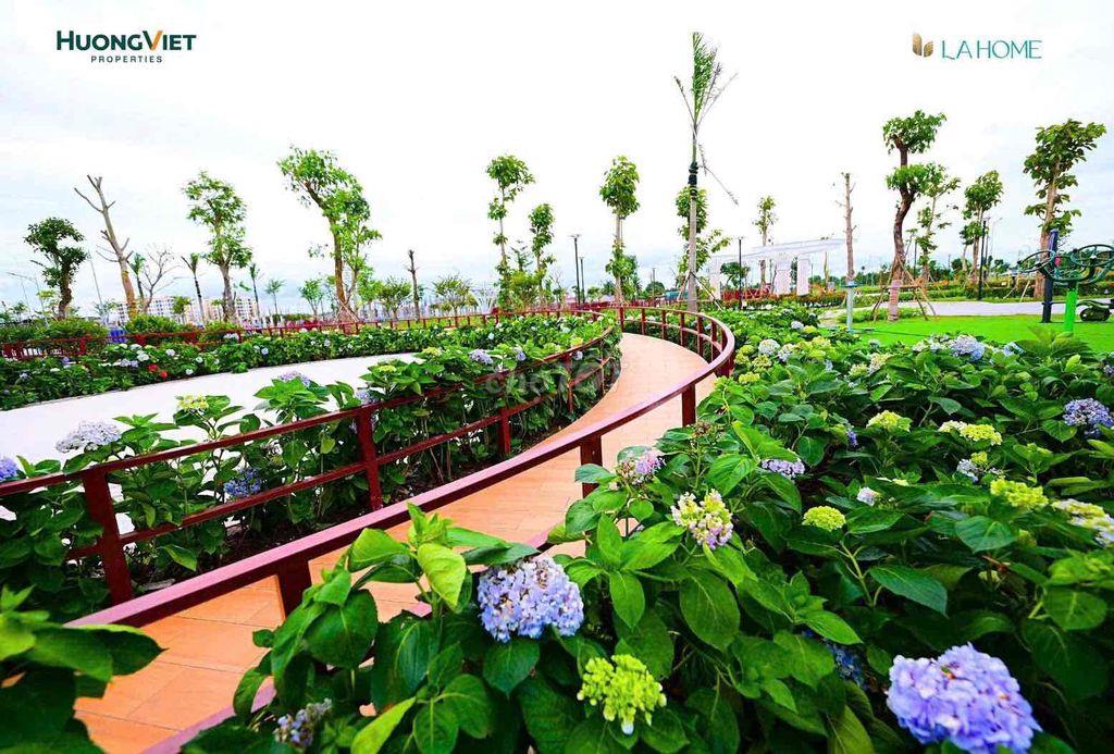 NOXH 2PN 1WC 813tr, trả 245tr nhận nhà. Vay 70% lãi suất 5.4%/năm.
