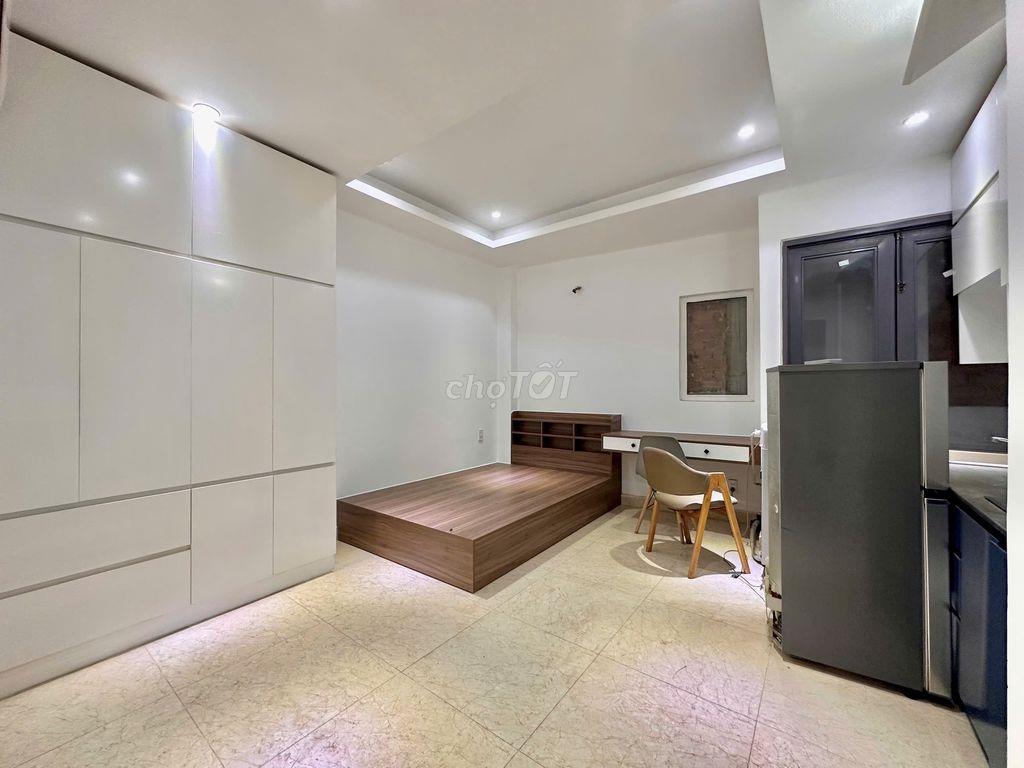 Studio full nt, máy giặt riêng. Lê Văn Sỹ, PN.