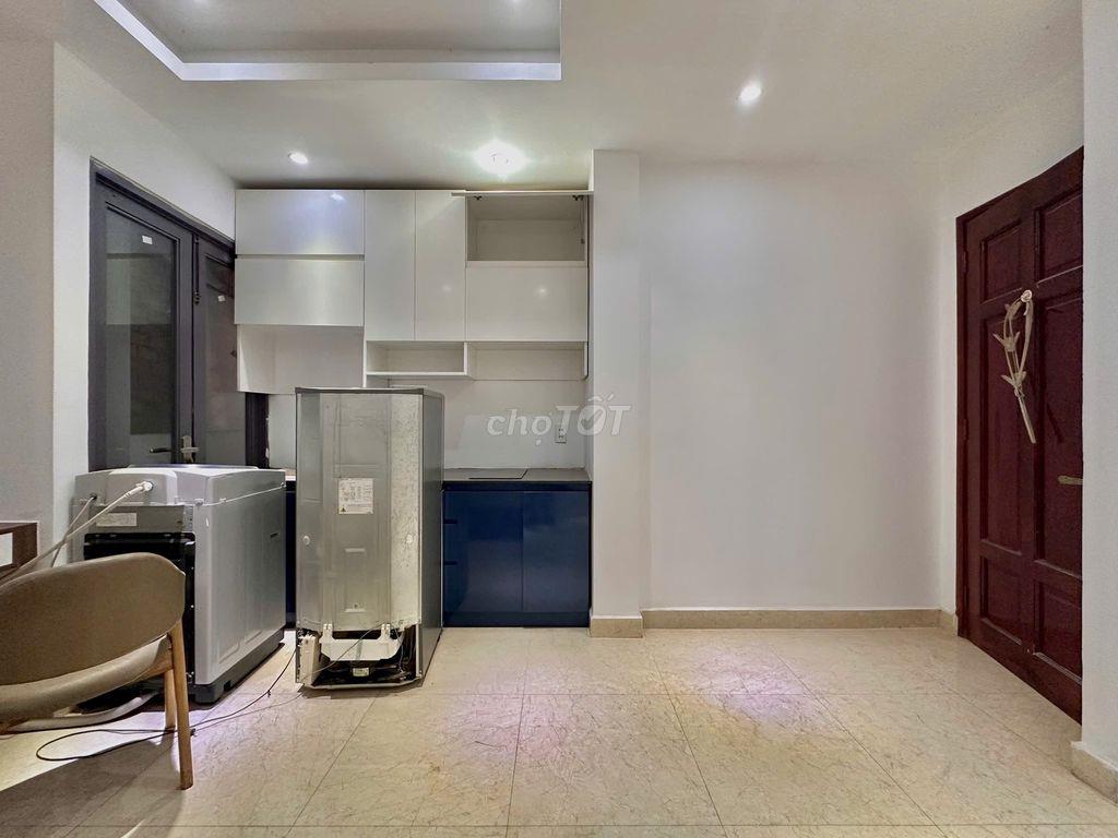 Studio full nt, máy giặt riêng. Lê Văn Sỹ, PN.