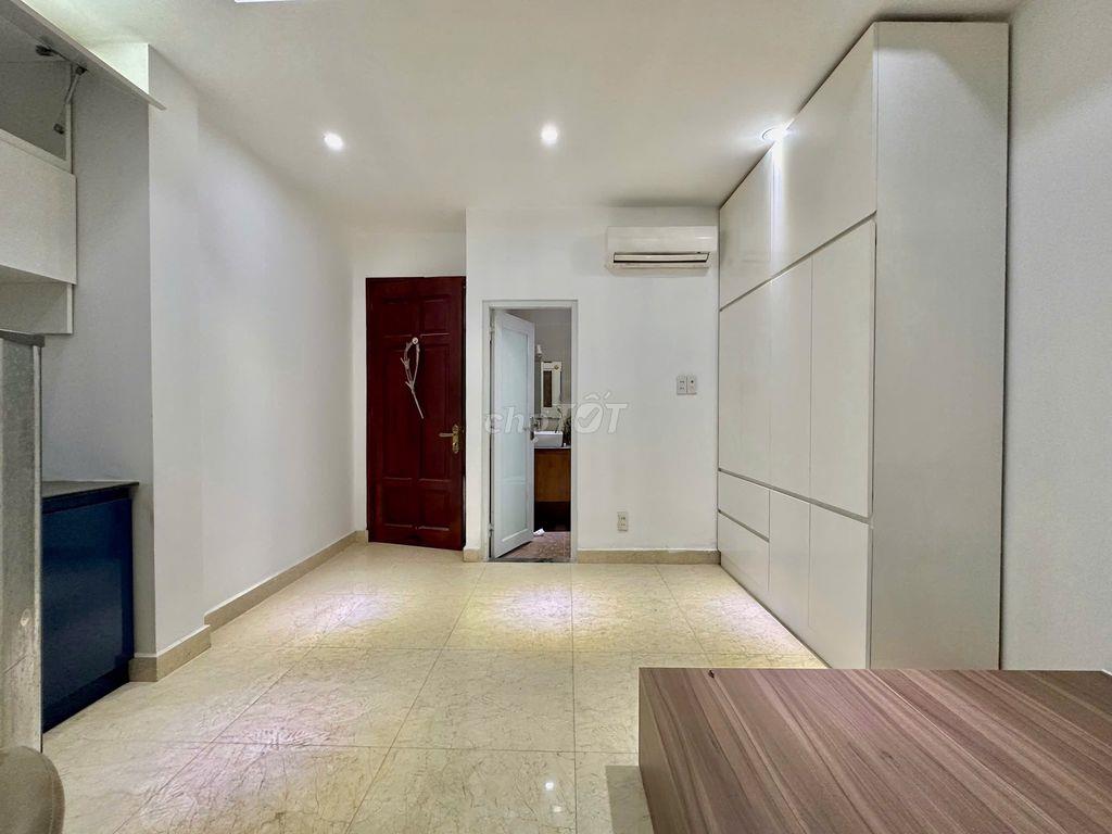 Studio full nt, máy giặt riêng. Lê Văn Sỹ, PN.