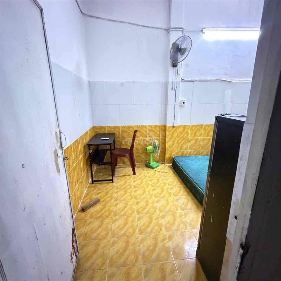 cho thuê phòng gần chợ, siêu thị , trường đại học