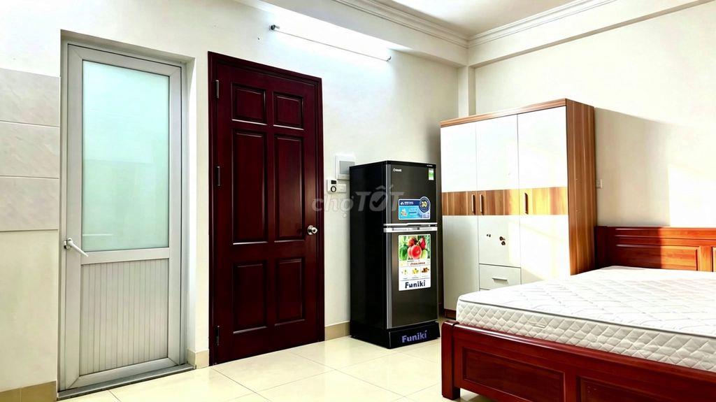 30m2 - Giá 3,4tr - Có chỗ để ô tô - Thang máy - Full đồ - Rất thoáng