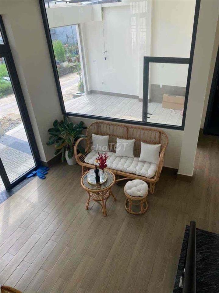 Bán Căn Góc 2 Mặt Tiền 1447 Lê Hồng Phong TDM, 1 Trệt 2 Lầu Full NT