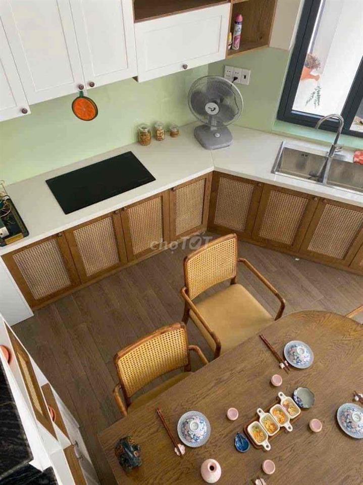 Bán Căn Góc 2 Mặt Tiền 1447 Lê Hồng Phong TDM, 1 Trệt 2 Lầu Full NT