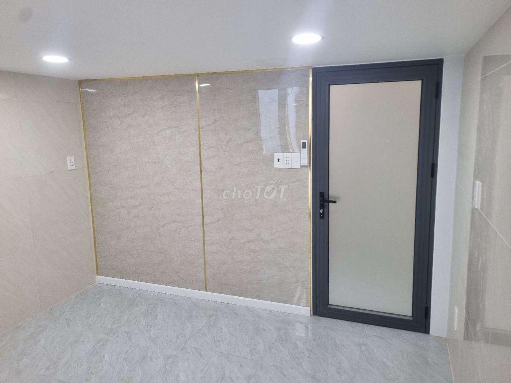 Bán nhà Tôn Đản Q4, SHR