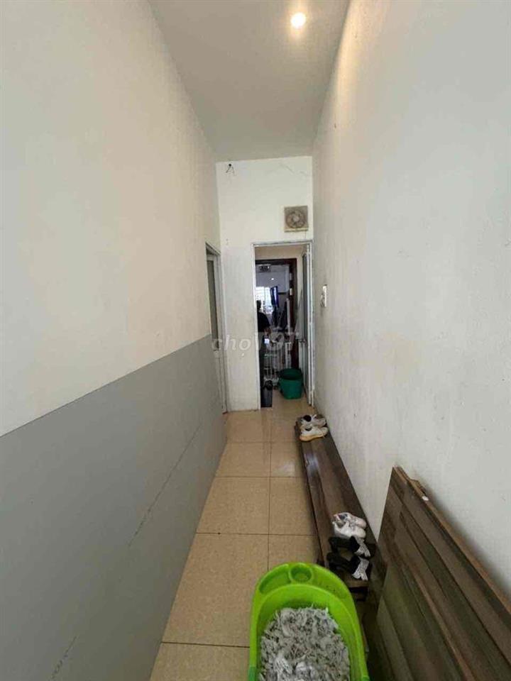 NHÀ CẦN BÁN Ở MẶT TIỀN NGUYỄN TRÃI DTSD 74m2. GIÁ LÀ 25 TỈ CÓ TL