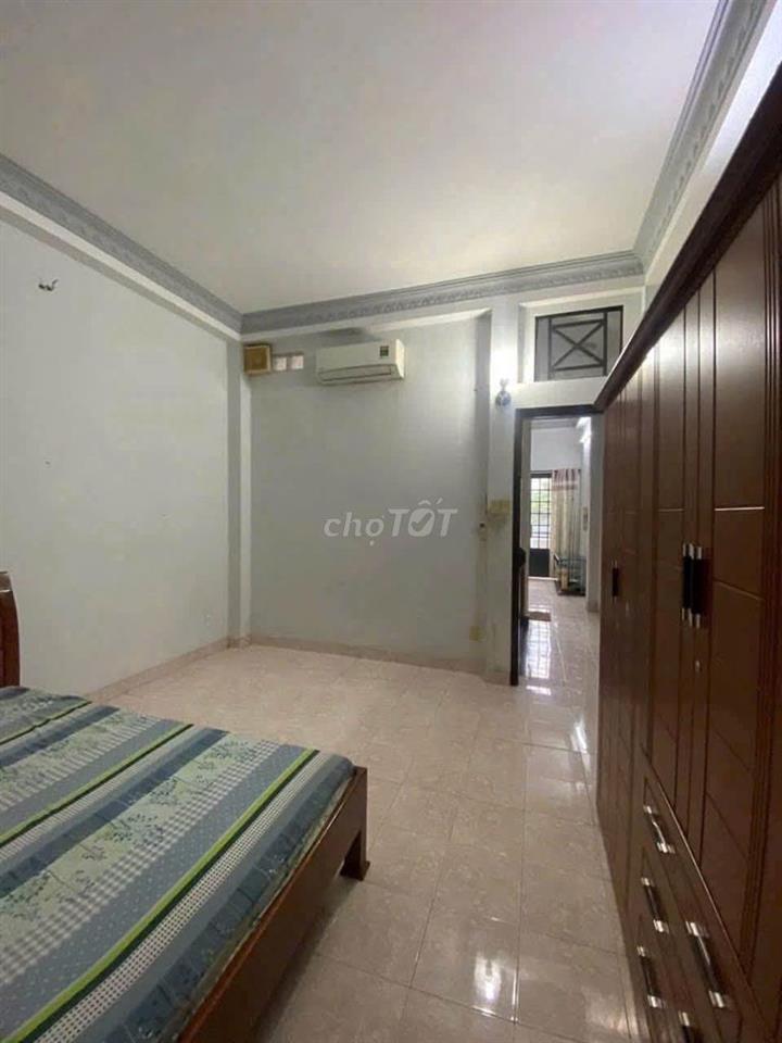 Nhà sẵn nội thất 2PN, 1 Trệt 1 lầu hẻm Phan Đăng Lưu 91m2 giá 14 tr/th
